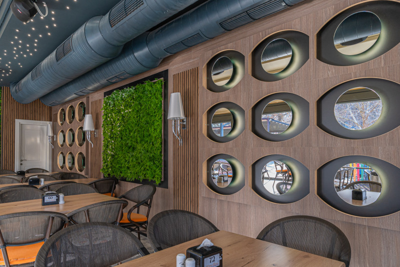 Southern Breeze Restaurant – Hall 2